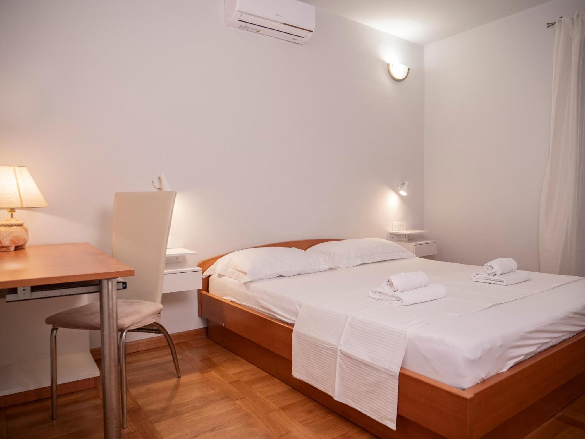 Apartment Jelka- Center Of Χβαρ Εξωτερικό φωτογραφία
