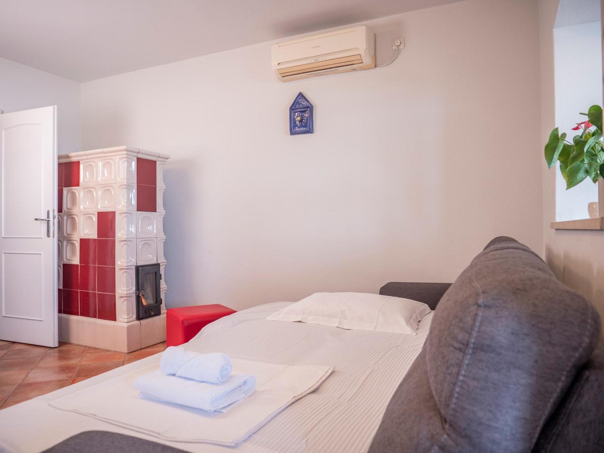 Apartment Jelka- Center Of Χβαρ Εξωτερικό φωτογραφία